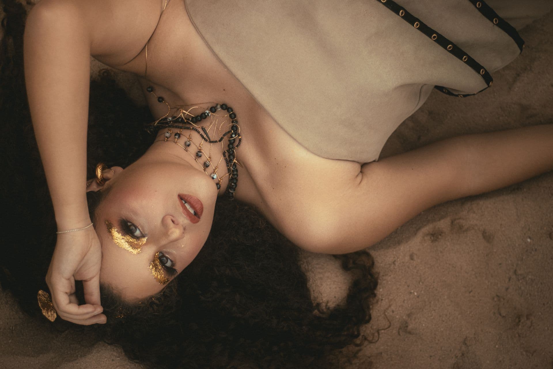 Imagen editorial de la colección Victoria's Fashion Style